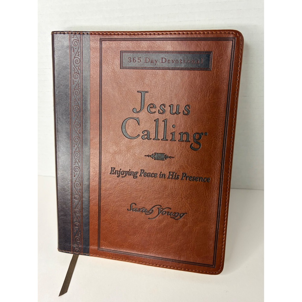 Jesus Calling 365 Day Devotional Sarah‎ Young Brown Leather Hardcover Bible